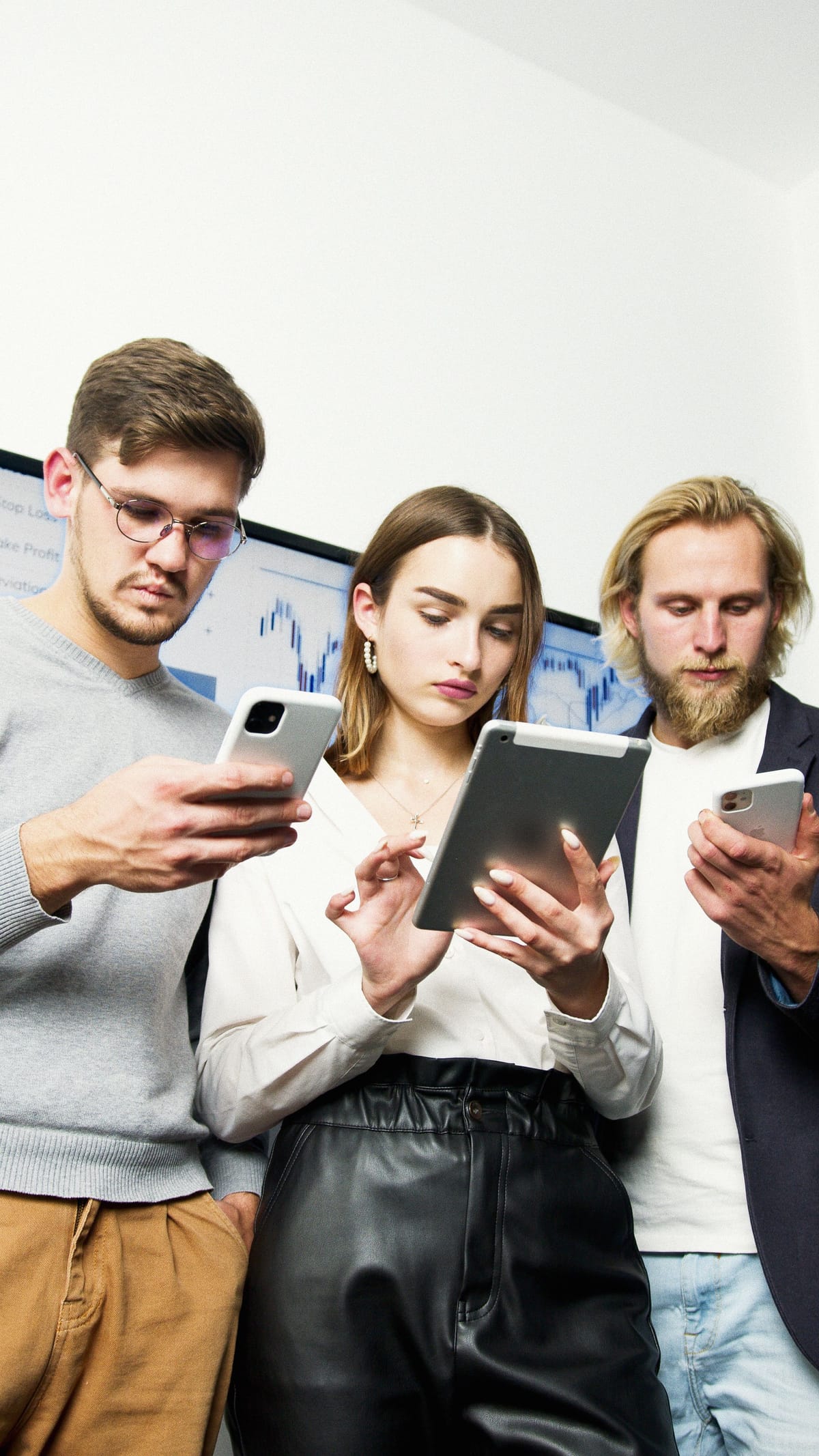 Descarga de manera gratis nuestros ebooks especializados para mejorar el performance de tu empresa